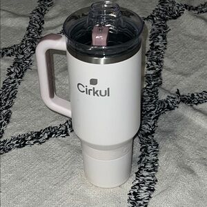 Cirkul Limited Edition: 40oz. Cherry Blossom All-Day StrawSip™ Tumbler Used once